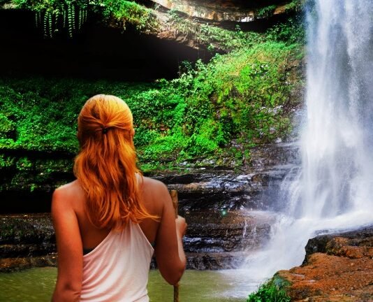 En la vía San Gil – Charalá te encuentras con la Cascada de Juan Curi