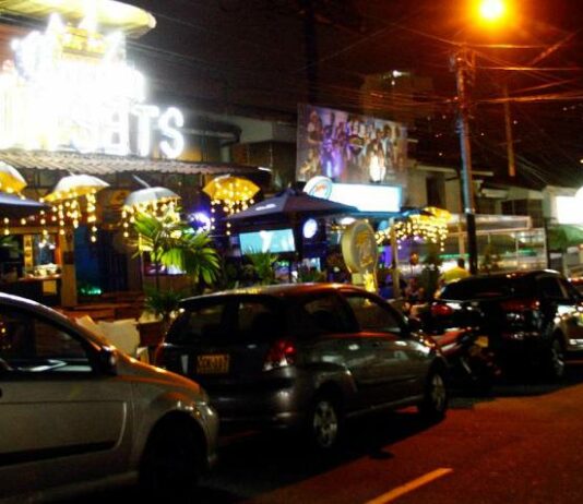 Llaman al orden por ruidos molestos a bares y discotecas de la ciudad