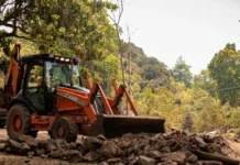 Vía bloqueada en Santander afecta a más de 7 mil personas debido a deslizamientos